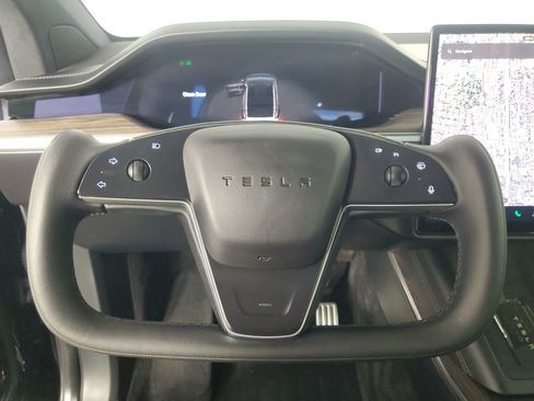 Used 2022 Tesla Model X AWD/4WD image 25