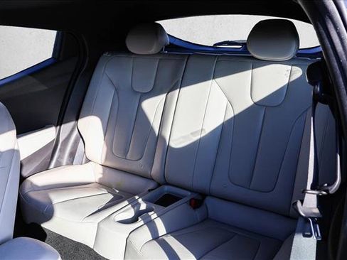 Used 2019 Hyundai Veloster Turbo Ultimate image 23