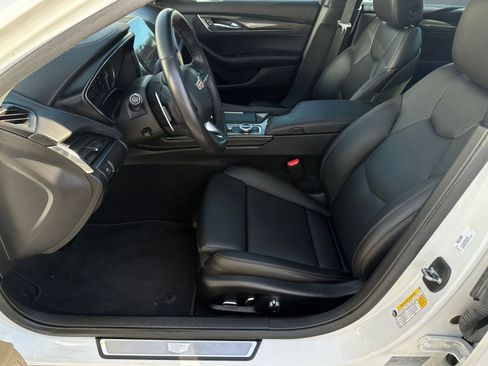 Certified 2022 Cadillac CT5 Sport image 4