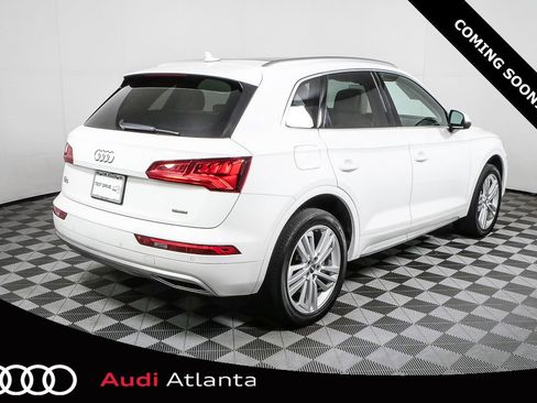 Used 2020 Audi Q5 2.0T Premium Plus w/ Premium Plus Package image 3