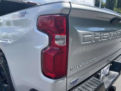 Used 2022 Chevrolet Silverado 1500 LT Trail Boss w/ Convenience Package II AWD/4WD image 31