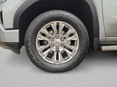 Used 2023 GMC Sierra 1500 Denali AWD/4WD image 25