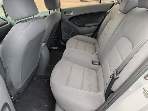 Used 2018 Kia Forte LX w/ LX Rear Camera Package FWD image 7