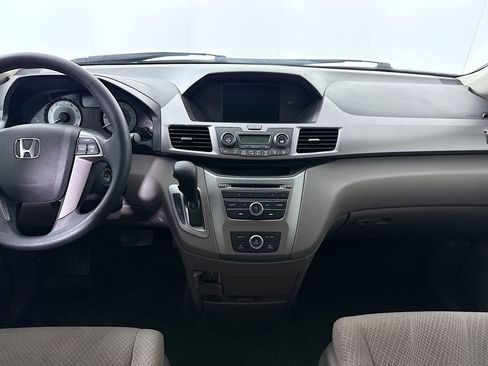Used 2015 Honda Odyssey LX image 14