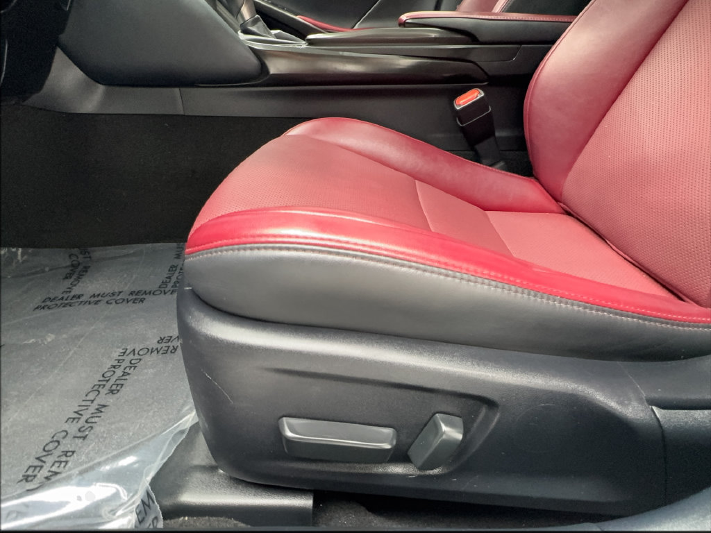Used 2023 Lexus IS 300 w/ Comfort Package RWD image 25