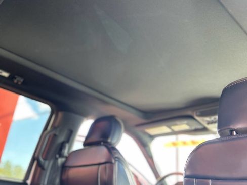 Used 2022 Ford F250 Platinum image 19