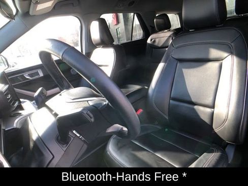 Used 2023 Ford Explorer XLT w/ Equipment Group 202A image 12