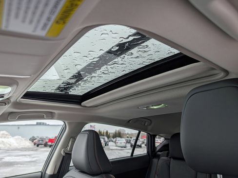 Used 2025 Subaru Crosstrek 2.5i Limited w/ Popular Package #3A image 31