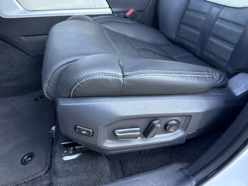 Used 2023 Toyota Tundra Capstone image 12