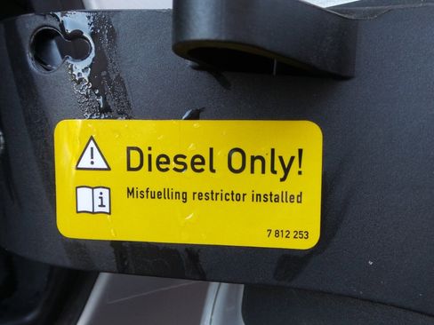 Used 2012 BMW X5 xDrive35d image 17