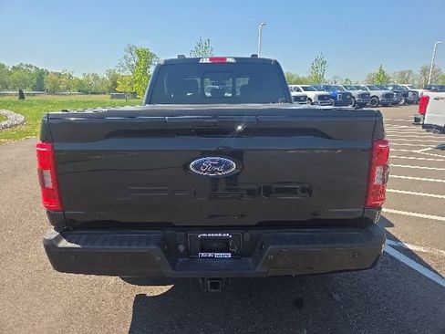 Used 2021 Ford F150 XLT w/ Equipment Group 302A High AWD/4WD image 9
