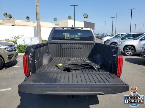 Used 2025 Toyota Tundra SR5 w/ SR5 Convenience Package AWD/4WD image 8