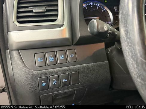 Used 2015 Toyota Highlander Limited Platinum image 14