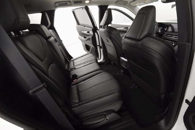Used 2023 INFINITI QX60 Luxe AWD/4WD image 18