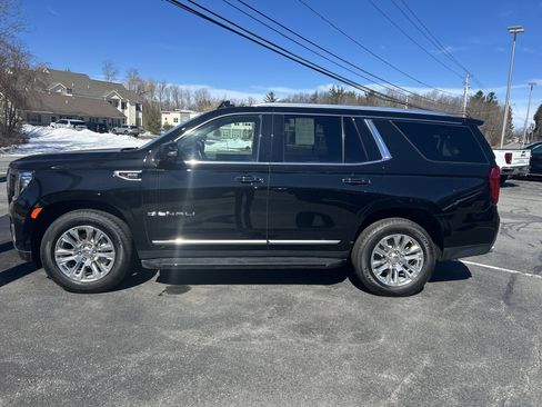 Used 2023 GMC Yukon Denali image 2