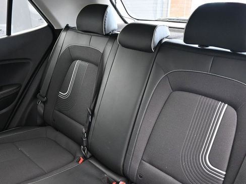 Certified 2024 Hyundai Venue Limited image 20