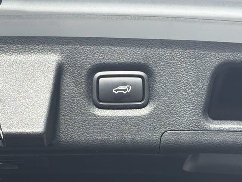 Used 2019 Hyundai Santa Fe FWD image 19