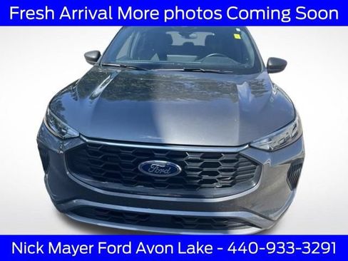 Used 2024 Ford Escape ST-Line w/ Tech Pack #1 AWD/4WD image 3
