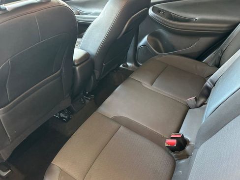 Used 2023 Buick Encore GX Select w/ Sport Touring Package FWD image 11