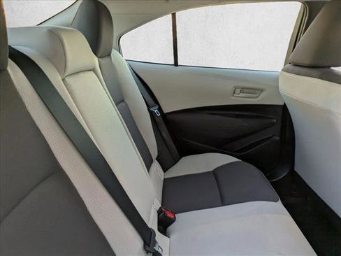 Certified 2023 Toyota Corolla LE image 18