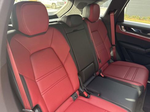 New 2026 Porsche Cayenne image 14