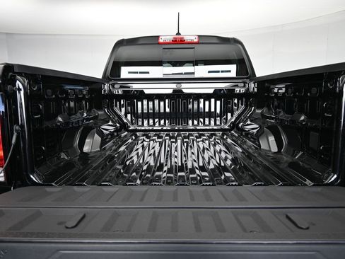 New 2026 Chevrolet Colorado Trail Boss AWD/4WD image 32