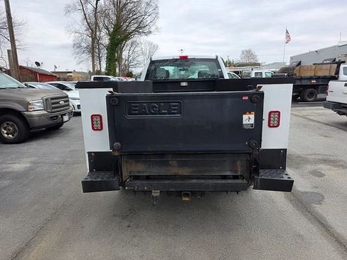 Used 2018 Ford F250 XL w/ Power Equipment Group image 8