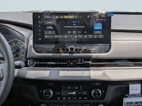 New 2026 Mitsubishi Outlander AWD image 14