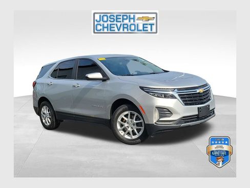 Used 2022 Chevrolet Equinox LT AWD/4WD image 1