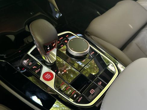 New 2025 BMW X4 M w/ Executive Package image 19