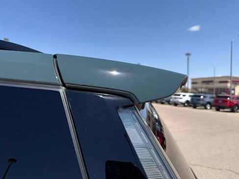 Used 2025 Cadillac Escalade Sport w/ LPO, Floor Liner Package AWD/4WD image 9