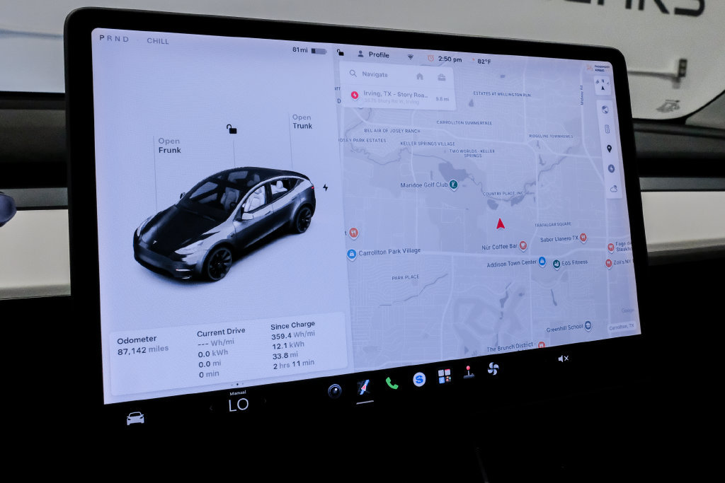 Used 2021 Tesla Model Y Long Range AWD/4WD image 27