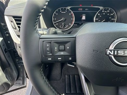 New 2026 Nissan Rogue SV image 27