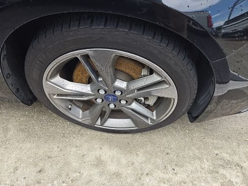 Used 2017 Ford Fusion Sport AWD/4WD image 4