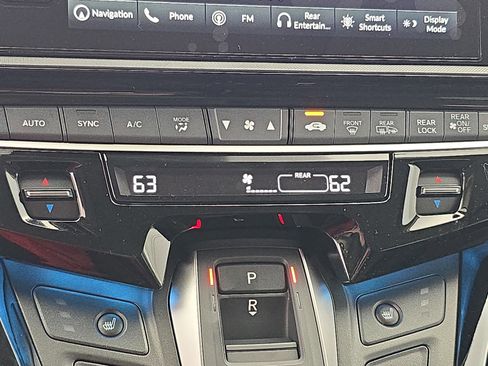 New 2026 Honda Odyssey Touring image 25