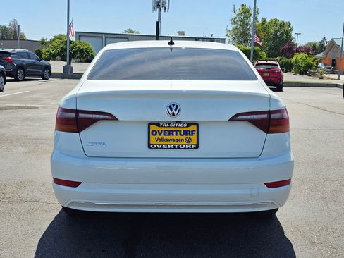Used 2019 Volkswagen Jetta SEL FWD image 5