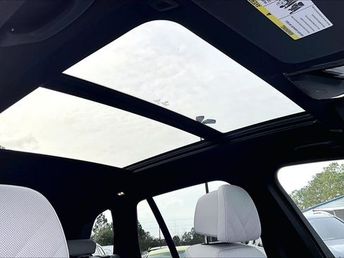 Certified 2023 BMW X5 xDrive45e w/ Luxury Seating Package image 13