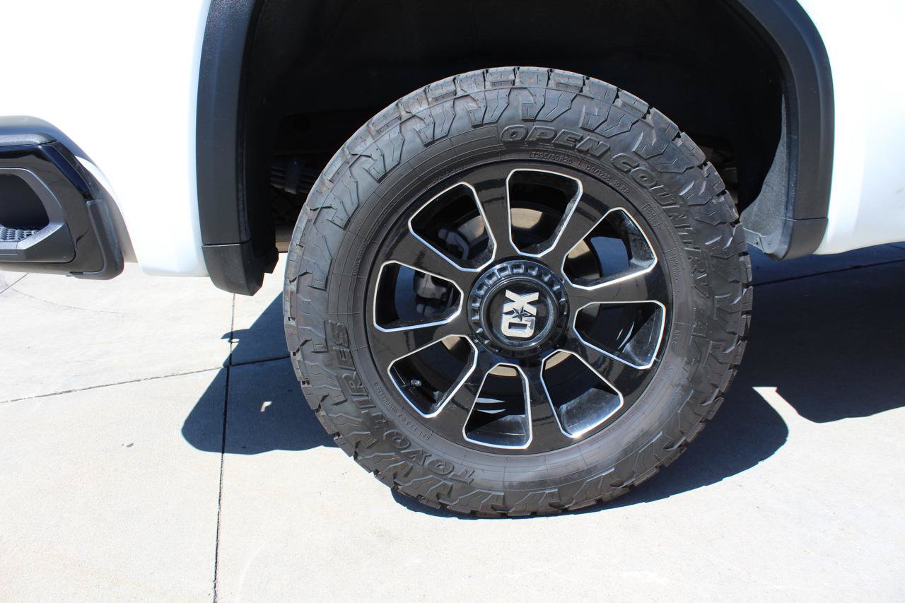 Used 2024 GMC Sierra 1500 AT4X AWD/4WD image 42