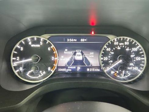 Used 2023 Nissan Rogue SV image 15