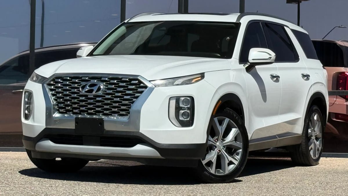 Used 2020 Hyundai Palisade SEL w/ Convenience Package FWD image 2