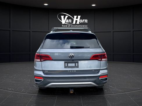 Used 2022 Volkswagen Taos SE AWD/4WD image 6