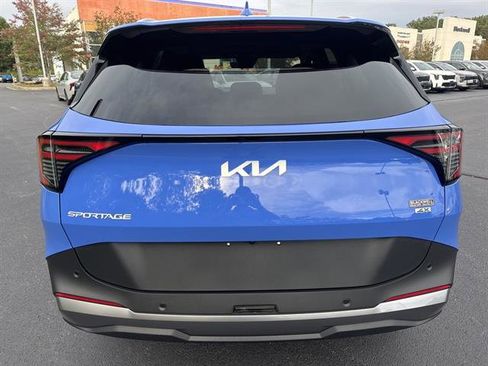 New 2026 Kia Sportage EX image 6
