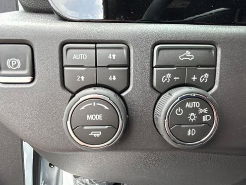 New 2026 Chevrolet Silverado 1500 RST AWD/4WD image 12
