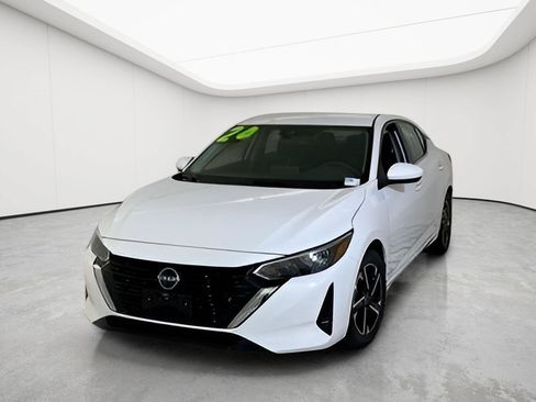 Used 2024 Nissan Sentra SV FWD image 20