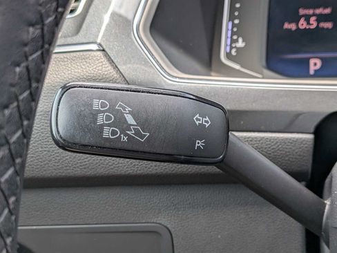Used 2019 Volkswagen Tiguan SEL Premium AWD/4WD image 27
