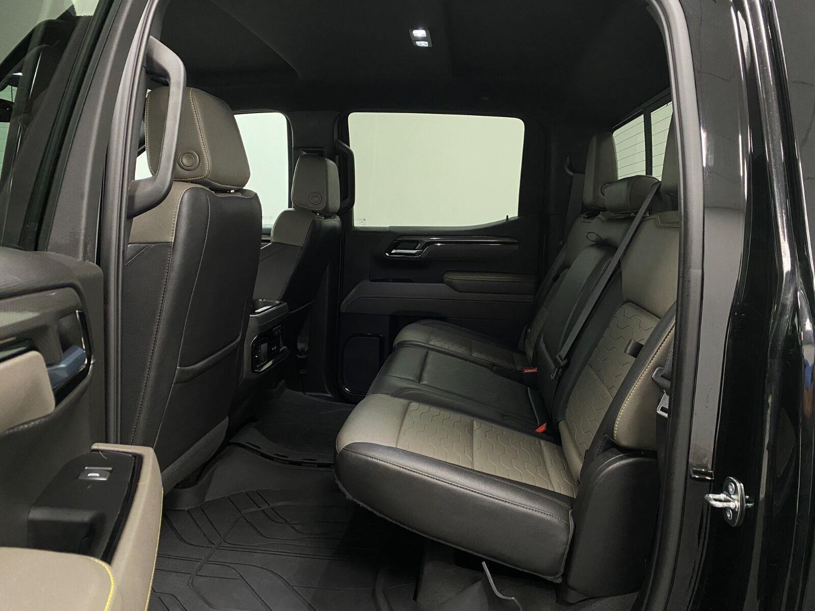 Used 2022 Chevrolet Silverado 1500 ZR2 AWD/4WD image 31