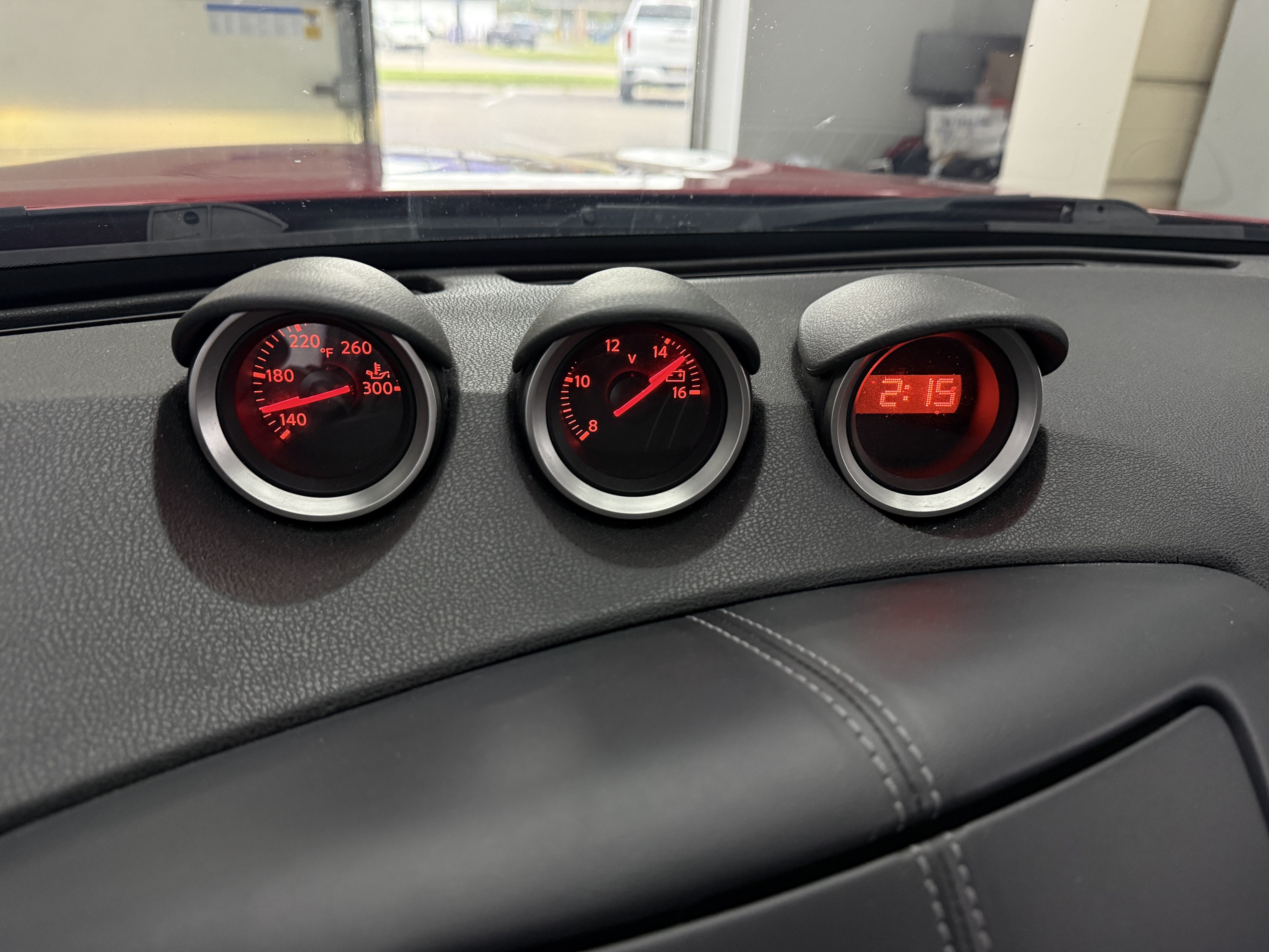 Used 2011 Nissan 370Z Coupe w/ Sport Pkg RWD image 17