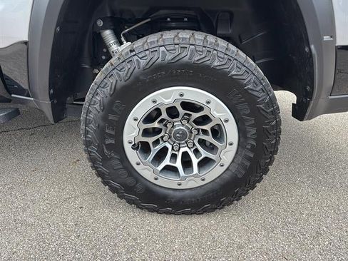 Used 2025 RAM 1500 RHO w/ RHO Level 1 Equipment Group AWD/4WD image 9