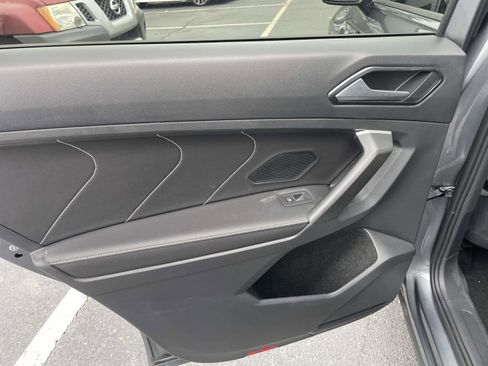 Used 2024 Volkswagen Tiguan SE R-Line w/ MDO Package, Three-Row image 16