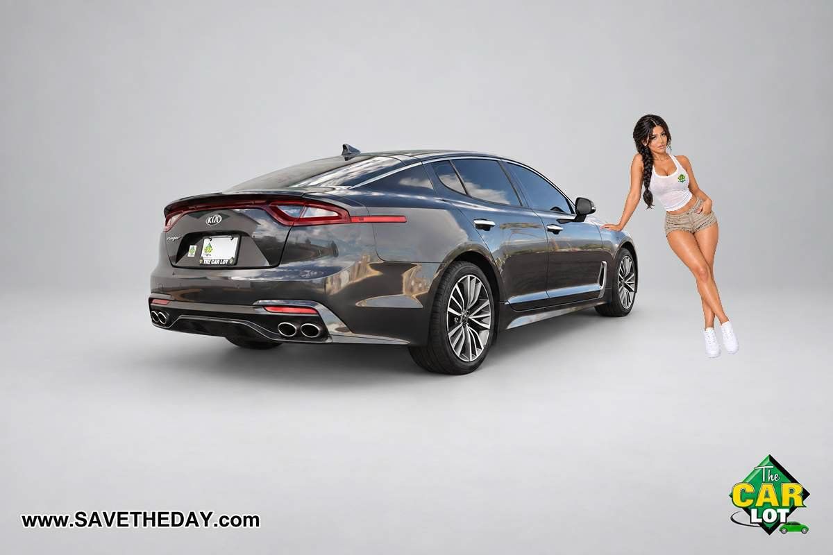 Used 2019 Kia Stinger RWD image 8